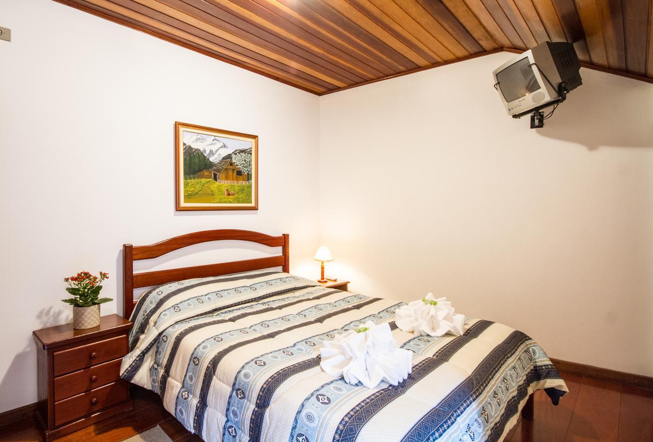 Pousada Serena Campos do Jordao Ngoại thất bức ảnh