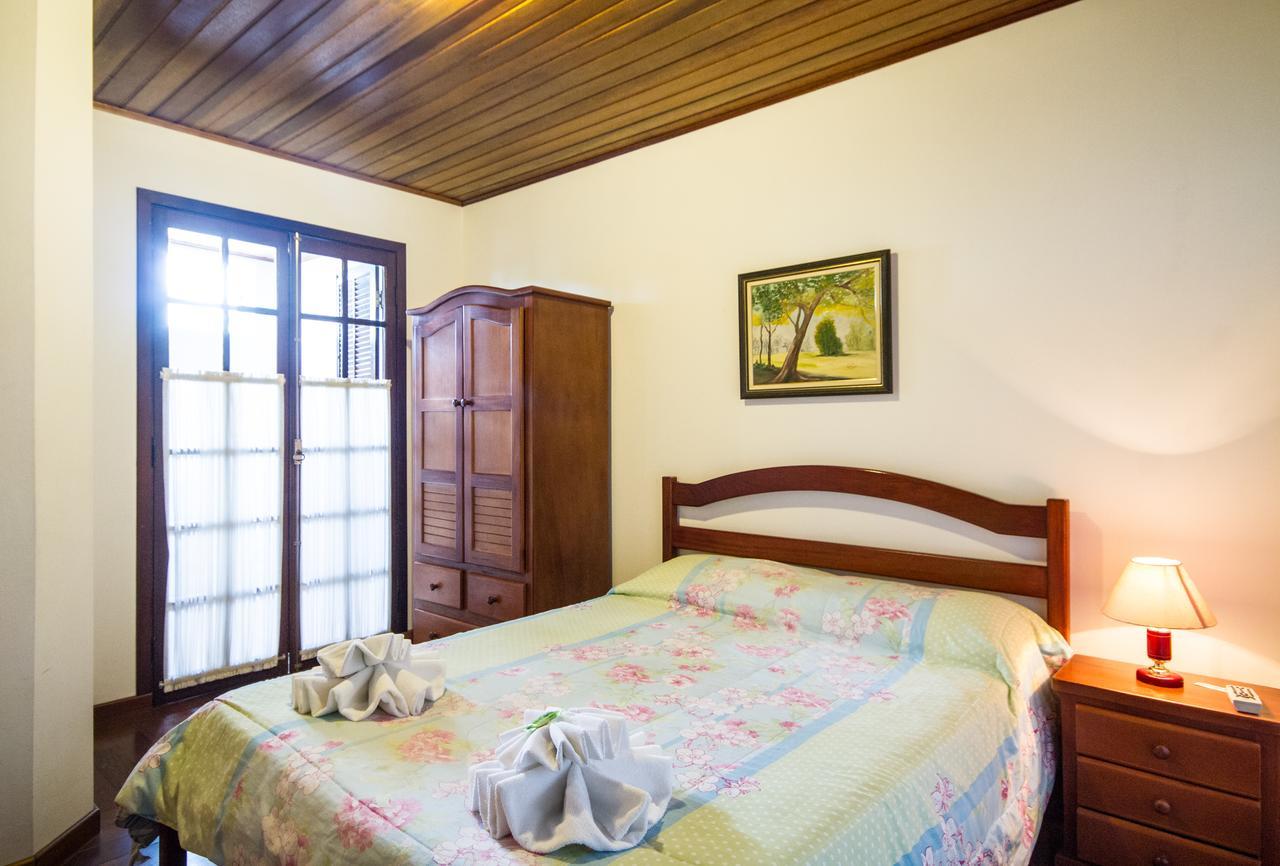 Pousada Serena Campos do Jordao Ngoại thất bức ảnh
